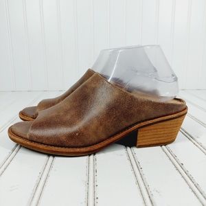 Sofft Brown Leather Sandals
